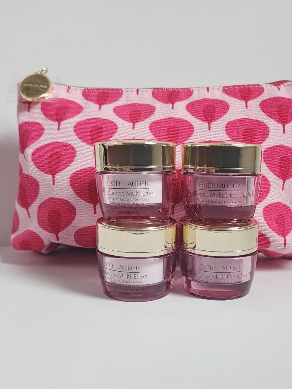 NEW Estée Lauder Resilience Multi-Effect Tri-Peptide Face Neck Creme 4 Pc Set